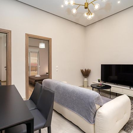 Cozy New Apartment Nearby Metro Афины Экстерьер фото